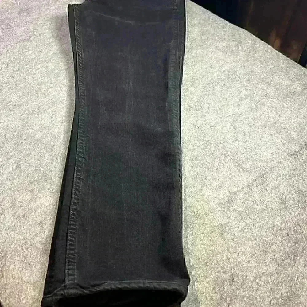 Hudson Straight Leg Premium Denim, Black Wash. - Picture 5 of 13